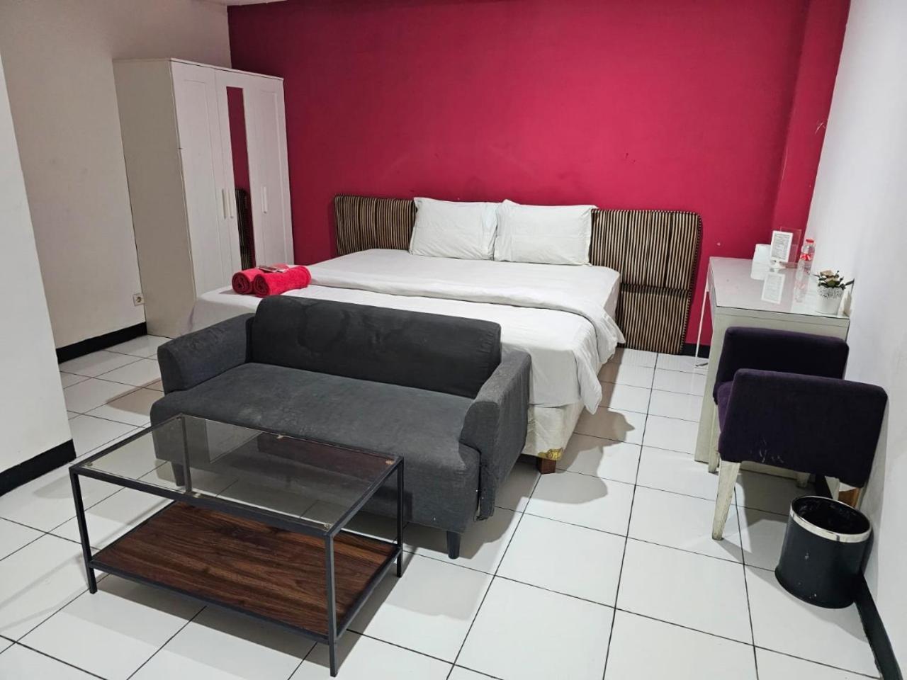 Mega Stay Near Mall Kelapa Gading Jacarta Exterior foto