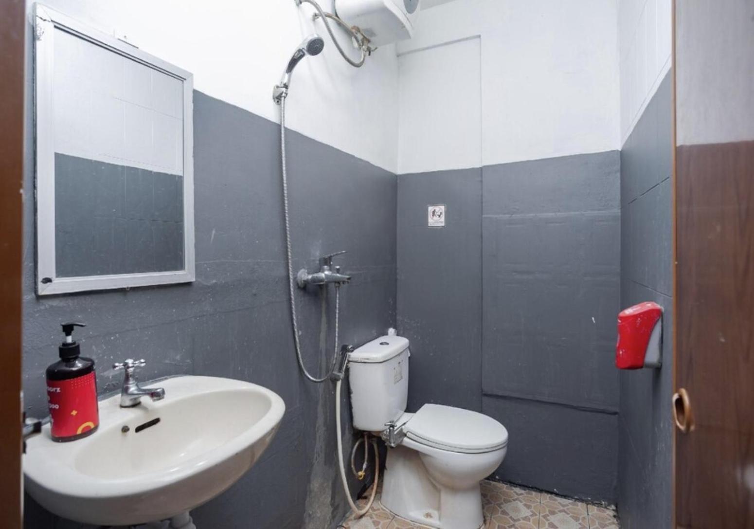 Mega Stay Near Mall Kelapa Gading Jacarta Exterior foto